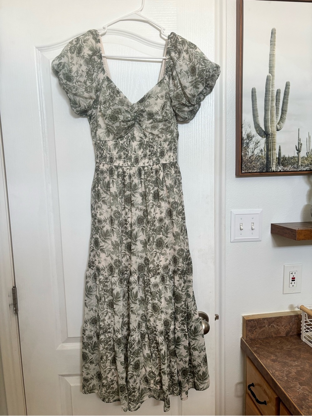 Like New Floral Puff-Sleeve Midi Dress in Sage Green